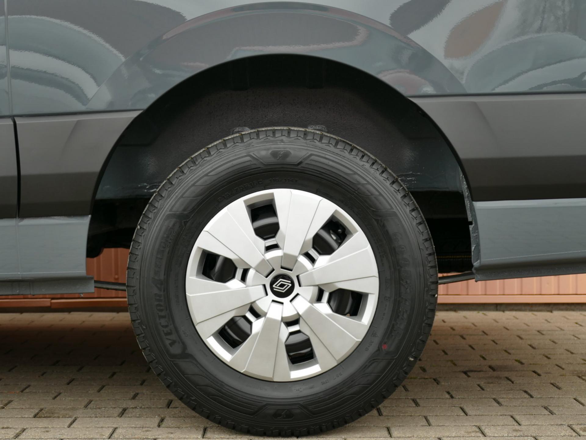 2024 Renault MASTER