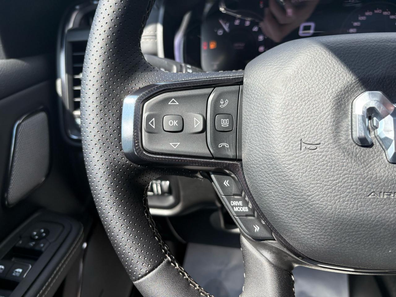 DODGE RAM 1500 CREW CAB REBEL AIR 2025